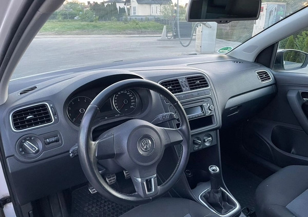 Volkswagen Polo cena 16900 przebieg: 164232, rok produkcji 2011 z Nidzica małe 154